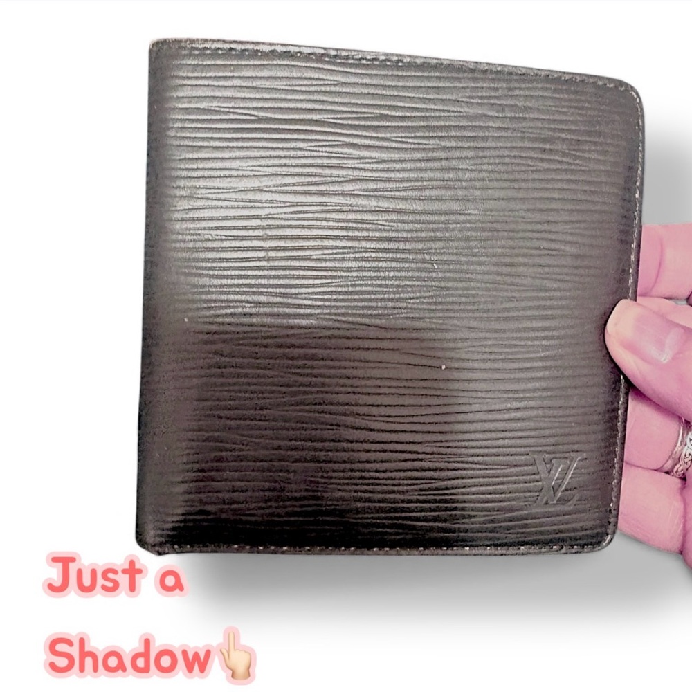 Louis Vuitton Textured Black Card Holder